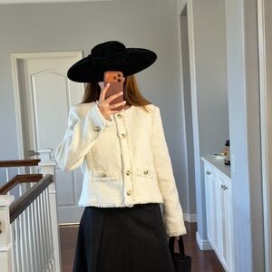 Cinq a Sept Elegant White Women's Jacket New With Tag